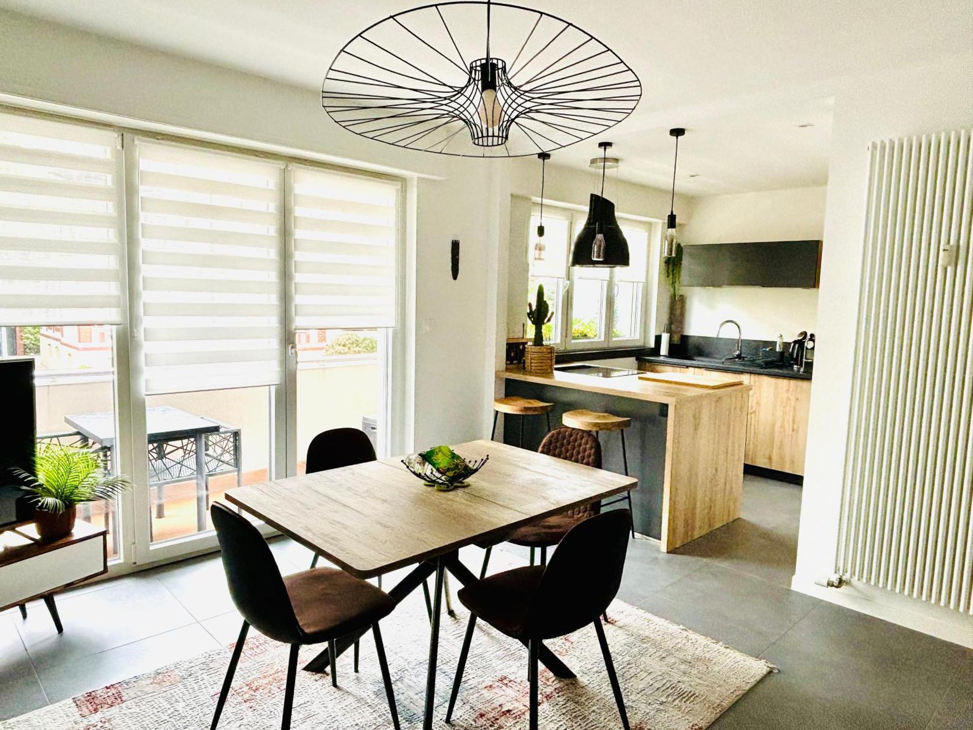 Appartement De Standing Proche Centre Ville Et Gare Mulhouse Esterno foto